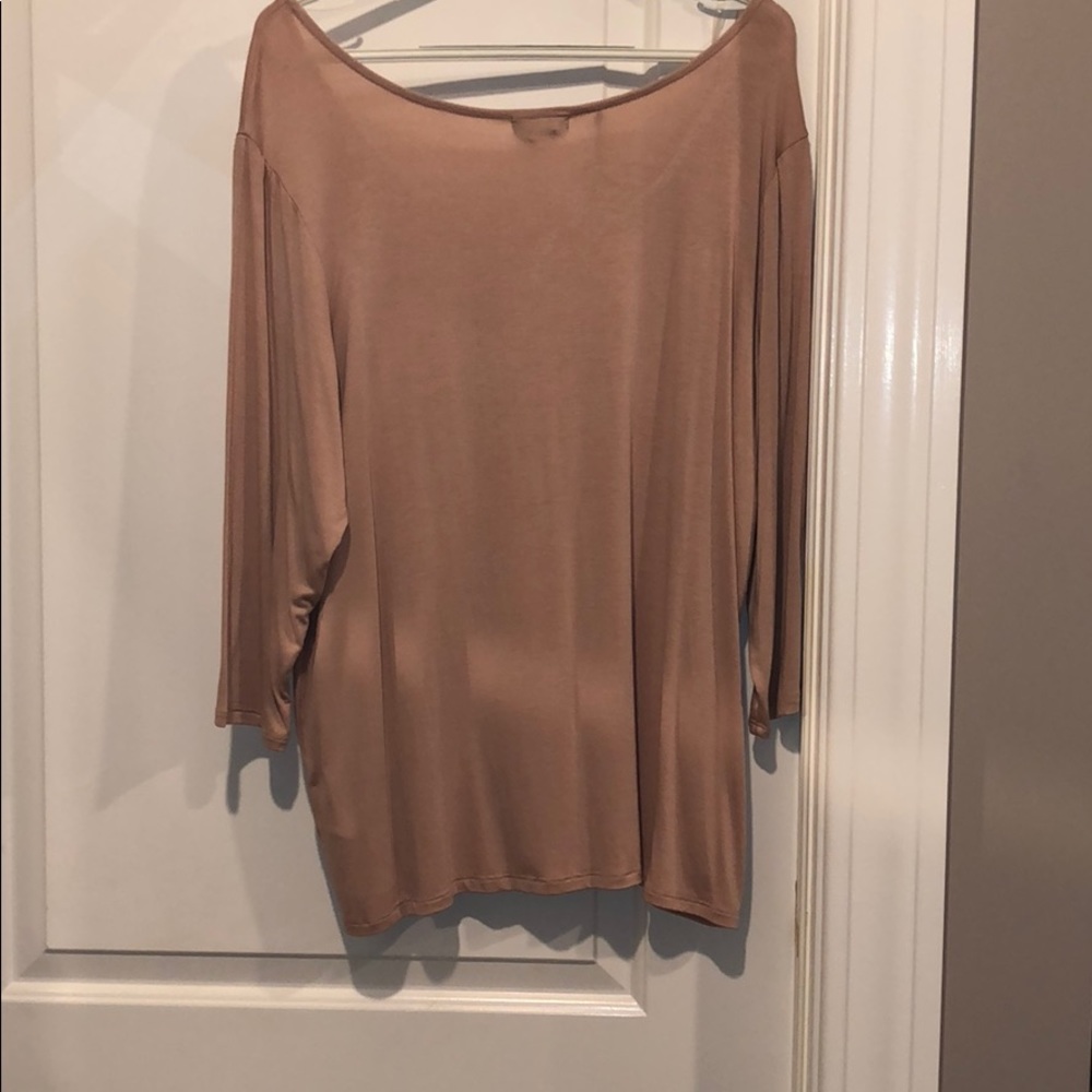 Shirt - Picture 4 of 4